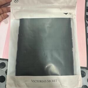 Victoria’s Secret No Show Cheeky Panties